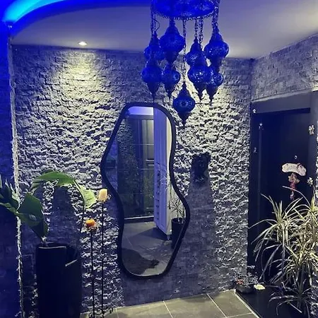 Memories Guemuesluek'te Oezel Havuzlu Villa *