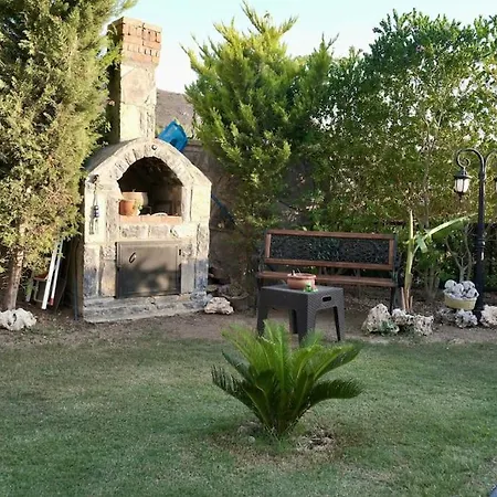 Memories Guemuesluek'te Oezel Havuzlu בודרום